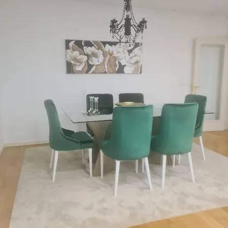 Luxury - * Lisbon